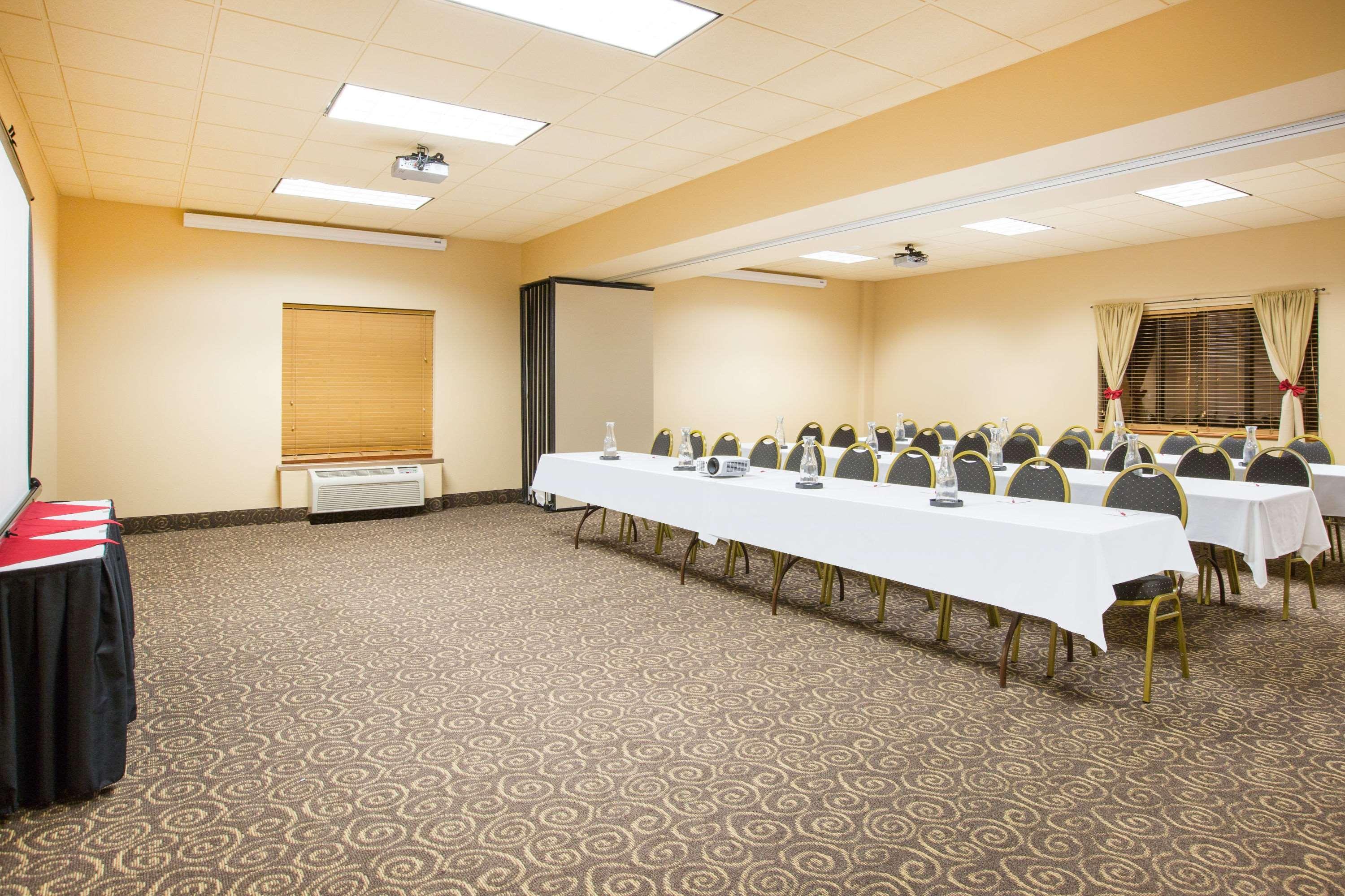 Ramada By Wyndham Des Moines Tropics Resort & Conference Ctr Urbandale Kültér fotó